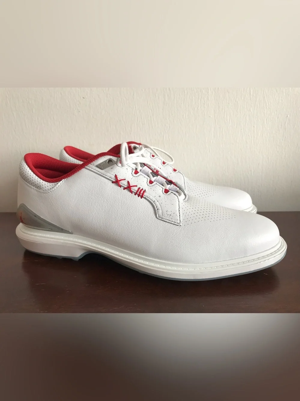 Size 9.5 Mens Nike Air Jordan ADG 5 Leather Golf Shoes White Fire Red FQ6642-101